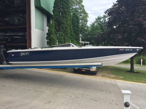 2002 Donzi 22 Classic ~ Only 103 Hours ~ Fresh Water Boat