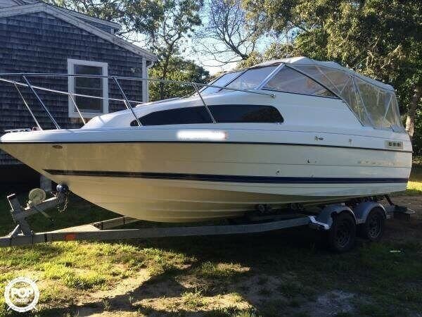 2006 Bayliner 222 Cruiser