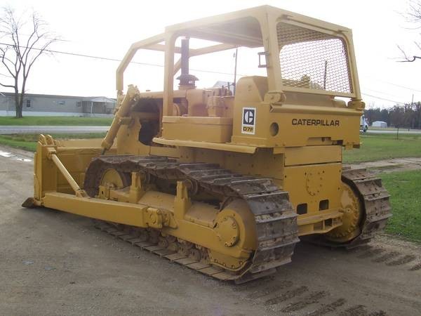 CAT D7F Bulldozer