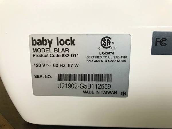 Baby Lock Aria Sewing Machine - Excellent Condition
