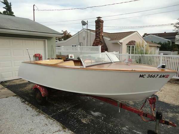 Chris Craft kit boat wooden vintage antique Mercury outboard