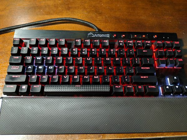 Corsair Gaming K65 LUX RGB Keyboard