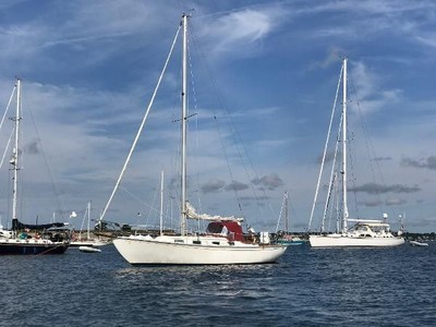 1981 Allied Seawind 30