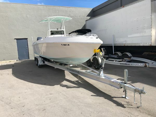 Paramount 26 Sport Fish Center Console (Open Fisherman) Boat