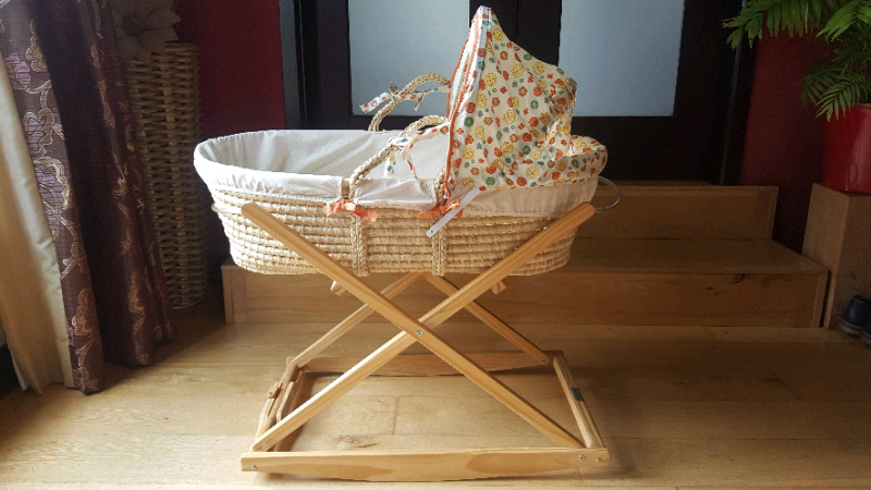 CLAIRE DE LUNE MOSES BASKET ON ROCKING STAND WITH 11 SHEETS | in
