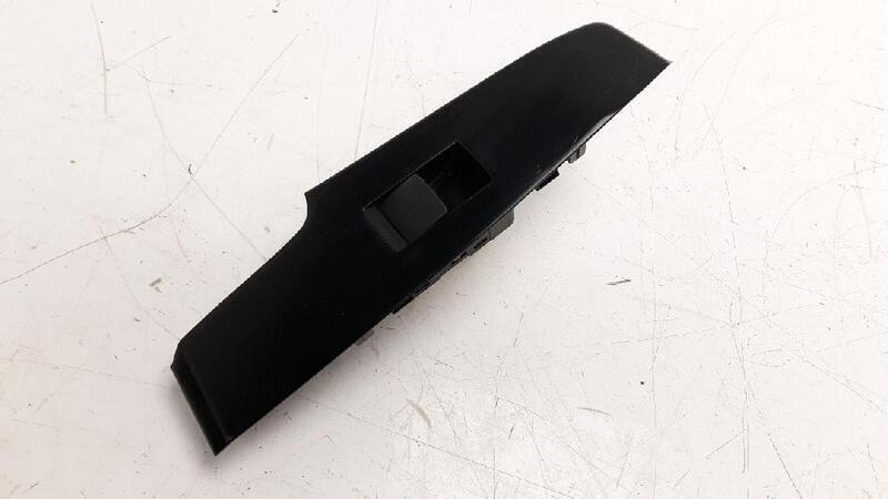 8481030192 Commande LÃ©Ve-Glace ArriÃ¨Re Droit Pour Lexus Is Motor 2 5 1135562