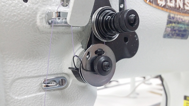 CONSEW 206RB-5 Walking Foot Sewing Machine for Leather & Upholstery - NEW