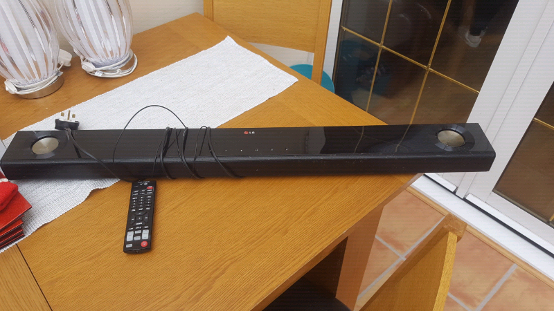 LG sound bar with remote | in Duddingston, Edinburgh | Gumtree
