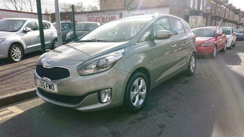 Kia carens 2015