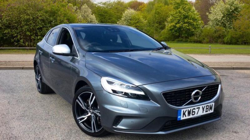 Volvo v40 t2