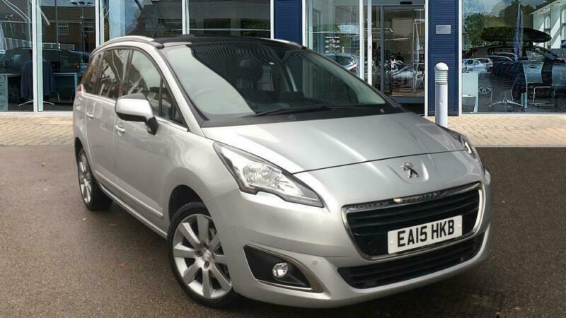 Peugeot 5008 2015
