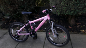 Carrera sol.20 pink girls mountain bike 