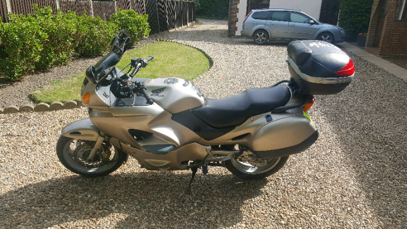 Honda nt650 deauville