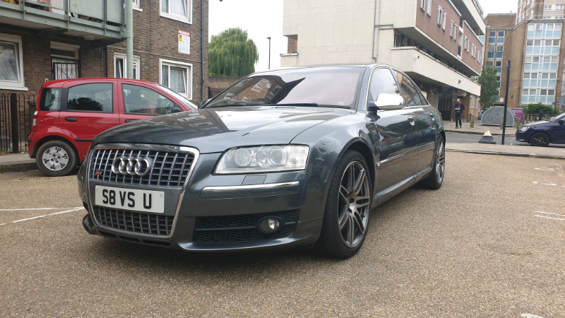 Ауди s8 v10