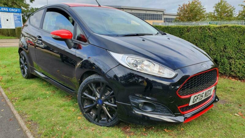 Ford fiesta 2015 седан