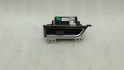 TESLA MODEL S 75 Left Air vent 1023243-00-C RHD RECHTSLENKER