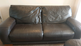Leather sofas 3 seater and 2 armchairs