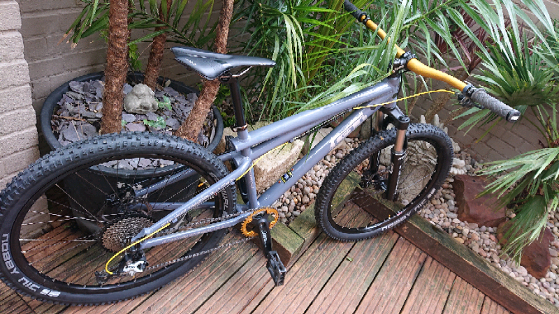 gt chucker xs2