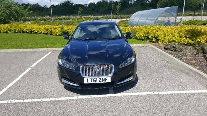 2011 Jaguar Xf 2 2d Luxury Stunning Black Chrome Exterior Cream Interior In Sunderland Tyne And Wear Gumtree