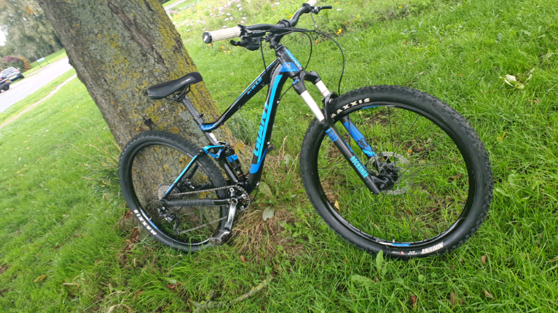 Giant full suspension Mountain bike. | in Gloucester, Gloucestershire