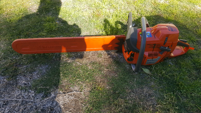 Husqvarna 385 XP chainsaw Garden Tools Gumtree 