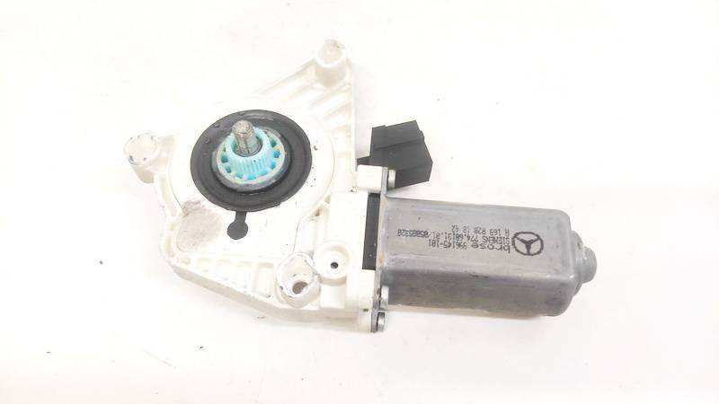 A1698201842 996145101  7746013101  640940 30 110989 Window Motor Fr Fr1834094-79