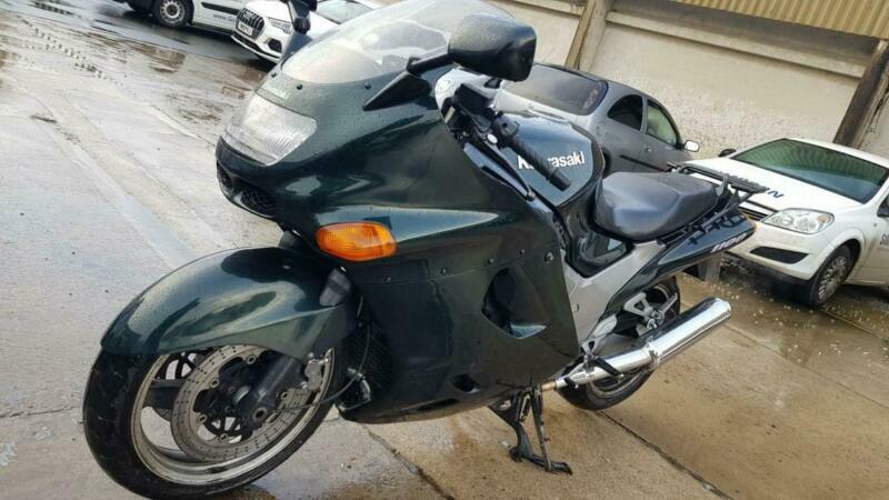 Honda zzr 1100