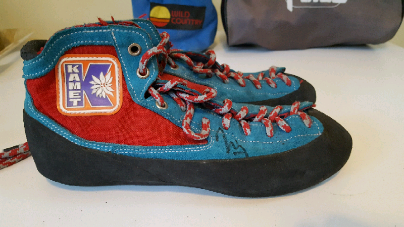 Ladies rockclimbing shoes in Giffnock, Glasgow Gumtree