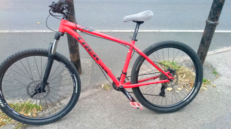 trek x caliber 8 medium