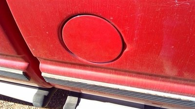 TCHEV2500 1995 Fuel Filler Door 273905