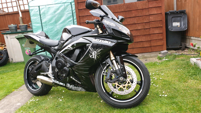 Suzuki gsr 600 k6