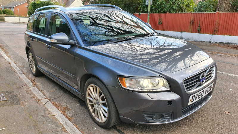 Volvo v50 2010