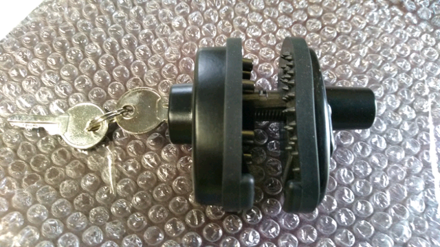 Gun, Rife, Shotgun Trigger lock with 2 keys... Other Sports & Fitness Gumtree Australia