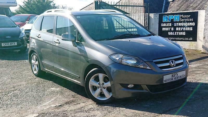 Honda fr v i