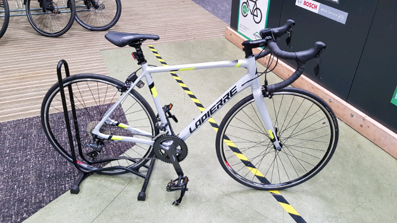 lapierre road bikes price