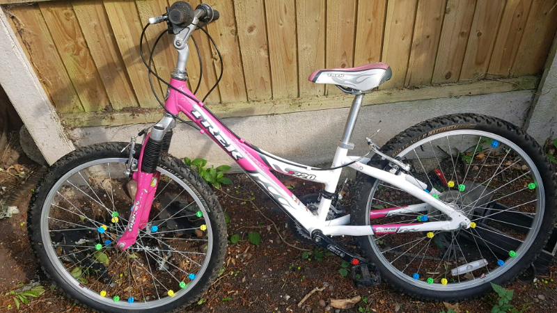 trek girls mountain bike
