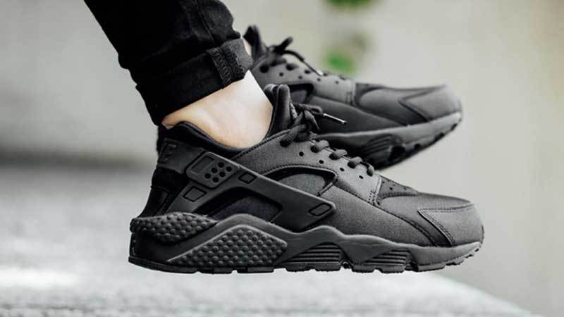 huarache blackout