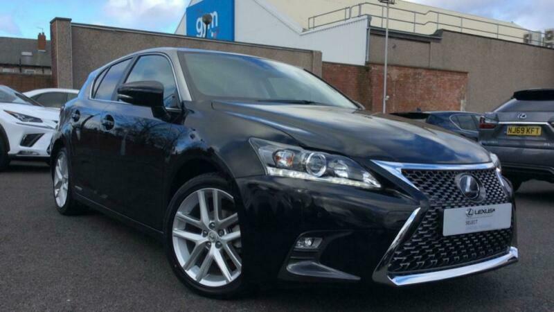 Lexus ct200h luxury