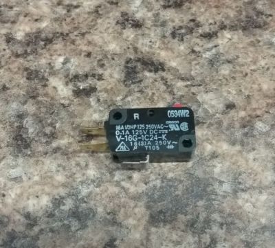D3V-16G2-1C25-K Microwave Door Switch Omron D3V-1G-2C25 SZM-V16-FD-62