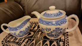 North Staffordshire Pottery Ridgway tea pot