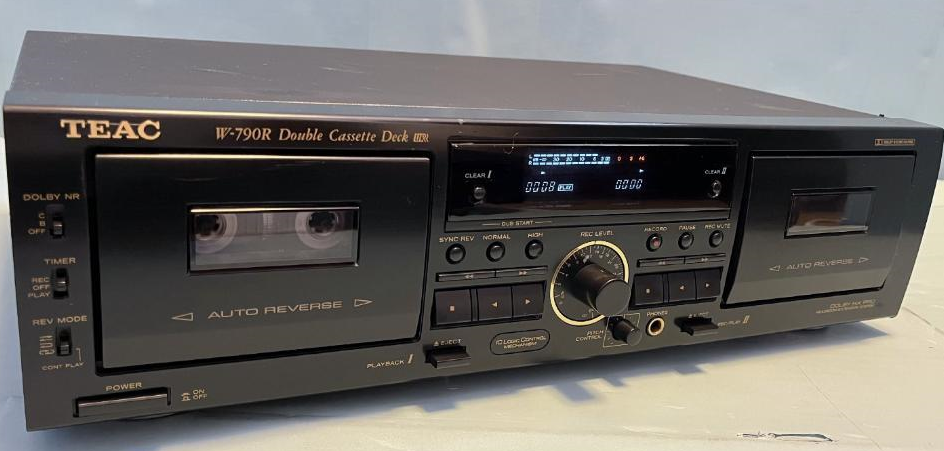 TEAC W-790R 動作品 オートリバース ダブルカセットテープデッキ TEAC W-790R 完動品