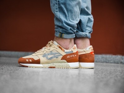 ASICS GEL LYTE III US10.5 EU44.5 UK9.5 CM28.25 NEU 2017