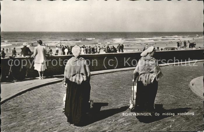 11496336 Scheveningen Op Middag Wandeling
