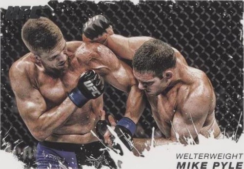 2011 Topps UFC Moment of Truth - Mike Pyle #52