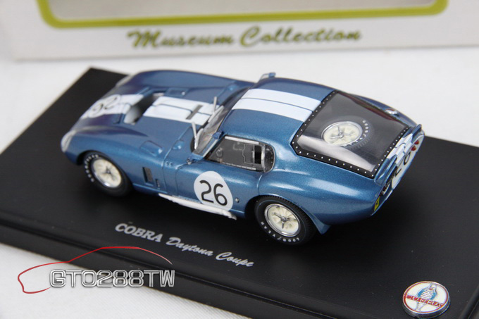 ミニカー Cobra Daytona Coupe #26 Kyosho 1:43 scale Shelby Cobra Daytona Coupe 1965 World
