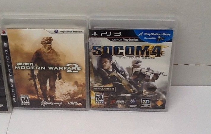 Lot of 4 PS3 Call of Duty : Ghosts, Modern Warfare 2,MW3, Socom 4 US Navy Seals