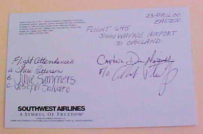 US AUTOGRAPHS PILOT,CO PILOT & FLIGHT ATTENDANT  SOUTHWEST AIRLINES 2001  