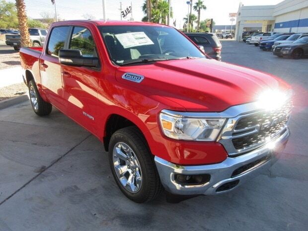 2022 Ram 1500 BIG HORN CREW CAB 4X4 5'7 BOX