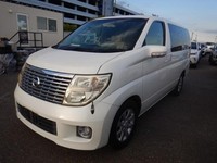 2005 Nissan Elgrand 3.5 X 8 SEATER 4X4 AUTOMATIC * ONLY 24000 MILES * TOP GRADE 