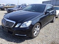 2010 Mercedes-Benz E-CLASS E350 AVANTGARDE AUTOMATIC SALOON * ONLY 20000 MILES *